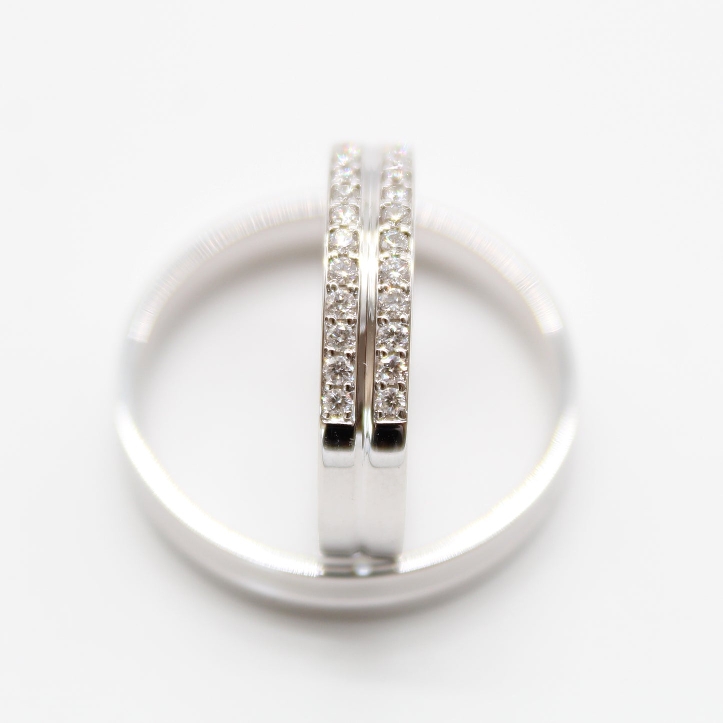 18k witgouden koppel trouwringen met 0,22ct diamanten